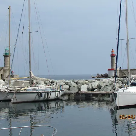 Au Pied Du Vieux Port * Bastia (Corsica)